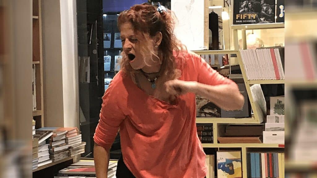 תמי אסולין רוקדת. צילום: שוקי אסולין