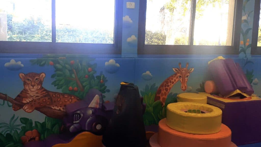 המשחקייה בבית קמחי. צילום - איל שחל