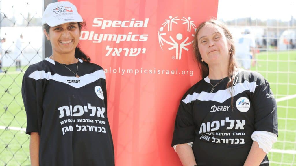 שחקניות ספיישל אולימפיקס מאקים. צילום: אייל דמארי