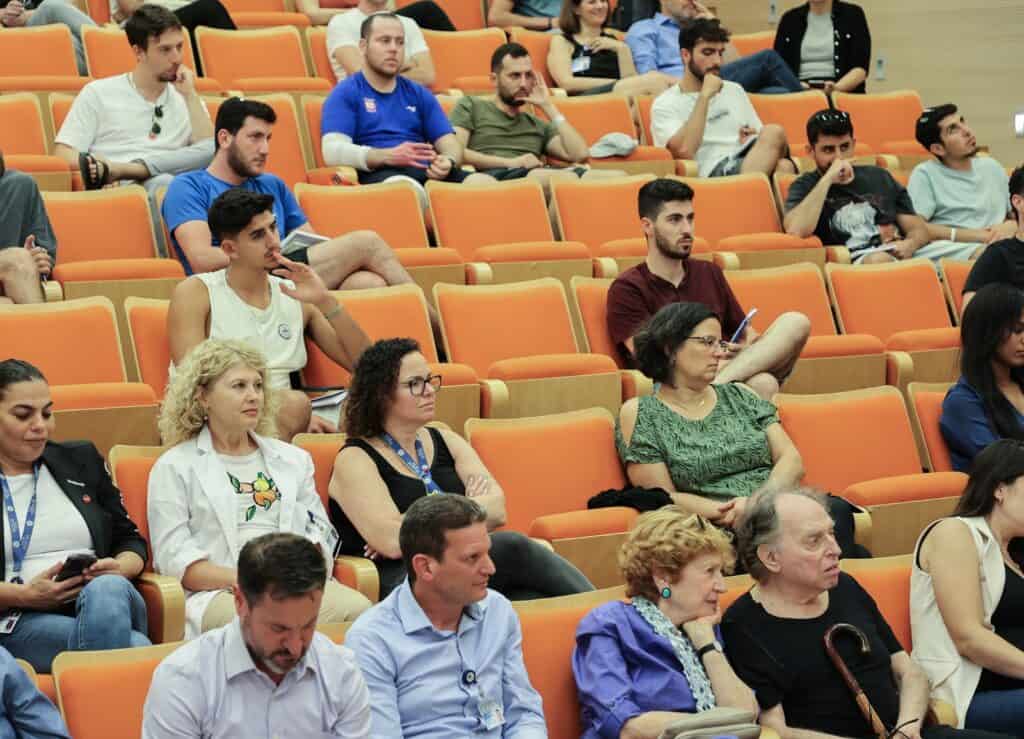 המשתתפים בכנס ההתנעה. צילום: איכילוב