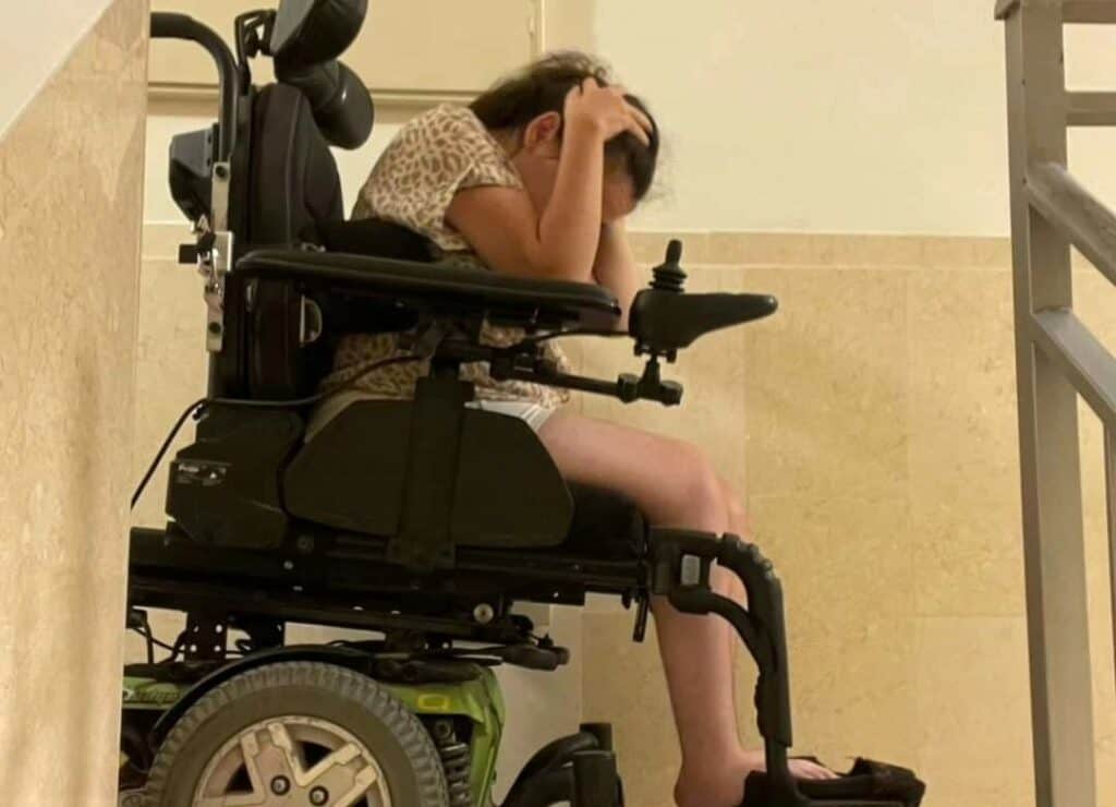 דור בן עמי בזמן אזעקה. באדיבות המצולמת