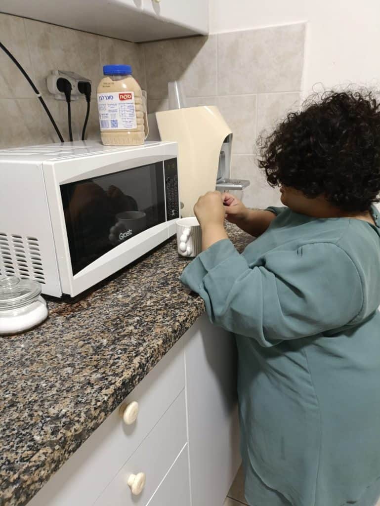 רואה תיאהא
