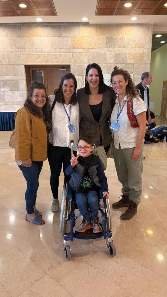 חלק מהמשתתפים בדיון בכנסת על עמותת לטם (צילום: ליאת פיג'ו)