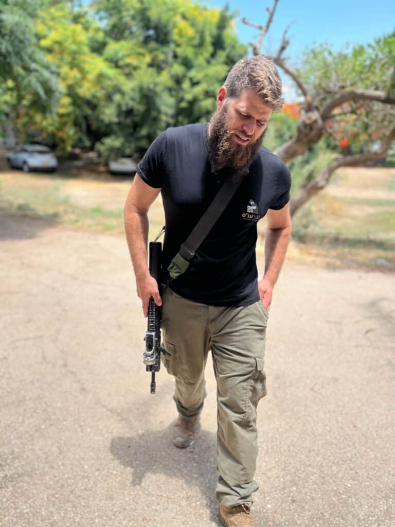 אלעד גליל במילואים (באדיבות המצולם)