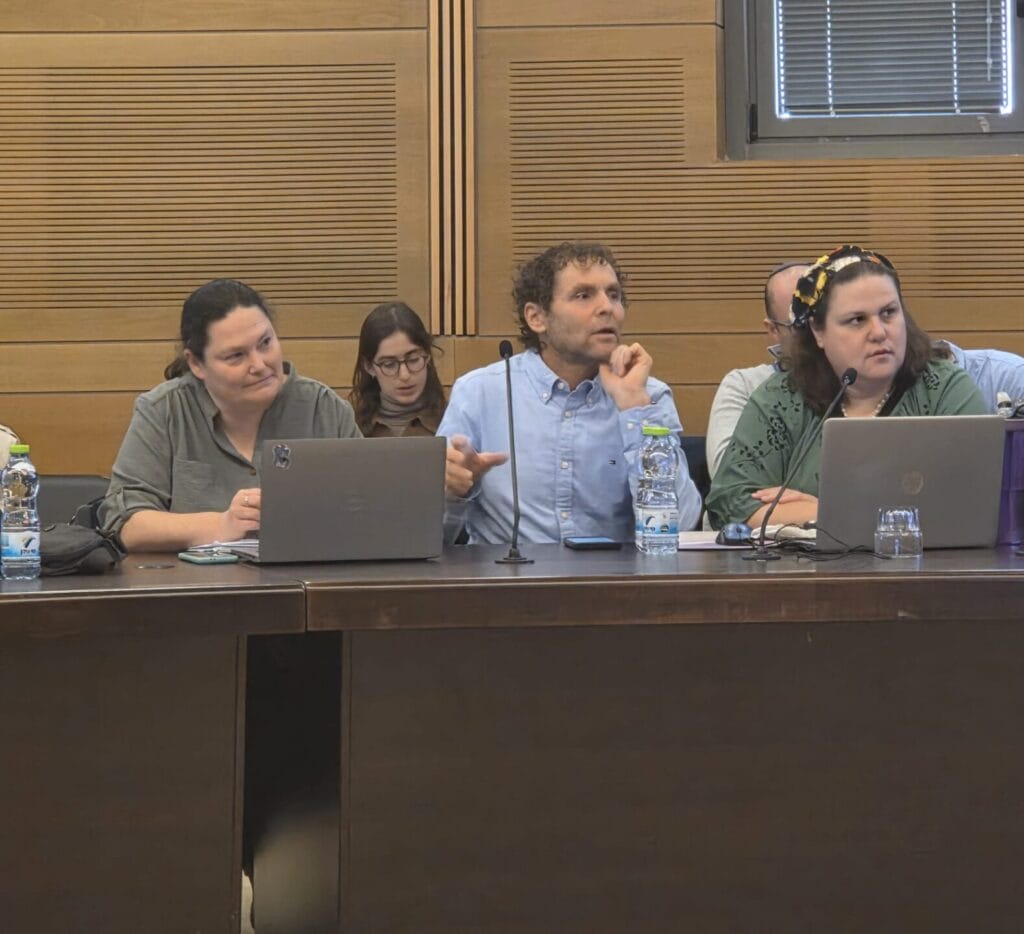 נציגי משרד הבריאות בדיון בכנסת על רפורמת ביטול ההחזרים