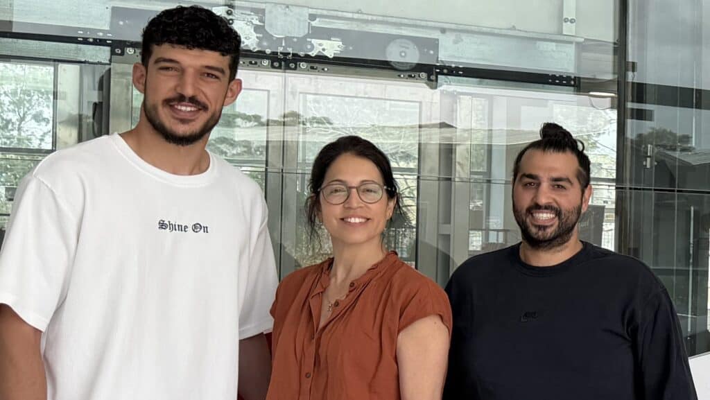 מימין לשמאל: דור ישראלי, ד"ר הדס חסידים ואור יונה (צילום: מכללת SCE)